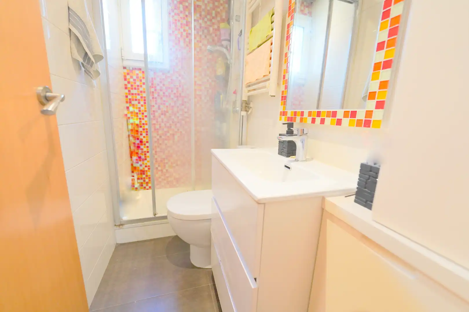 Baño de Piso en venta en Barcelona con Aire acondicionado, Calefacción y Amueblado