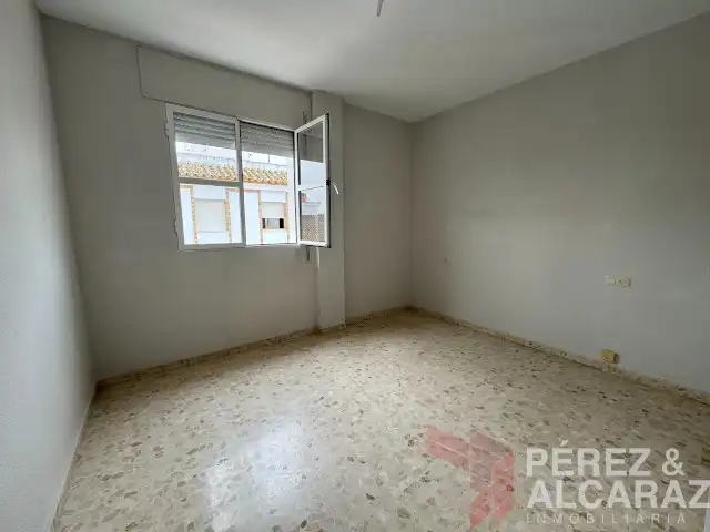 Bedroom of Flat for sale in Palma del Río  with Terrace, Storage room and Balcony