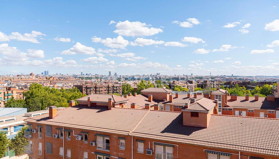 Foto 1 de Apartamento en venta en Calle del Concejal Francisco José Jiménez Martín, Los Cármenes, Madrid