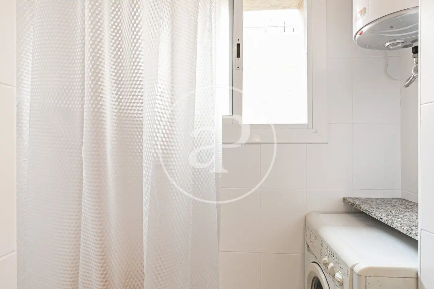 Baño de Piso en venta en Barcelona con Calefacción y Amueblado