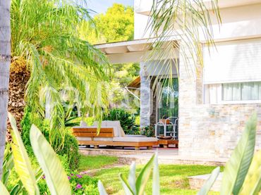 Villa avec piscine à vendre à Casas Verdes