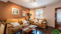 Sala d'estar de Casa o xalet en venda en Albolote