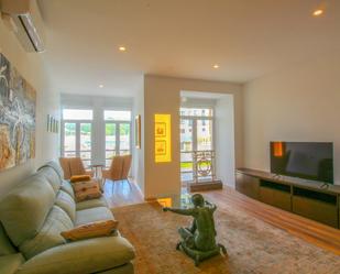 Living room of Flat for sale in Donostia - San Sebastián   with Air Conditioner, Heating and Storage room