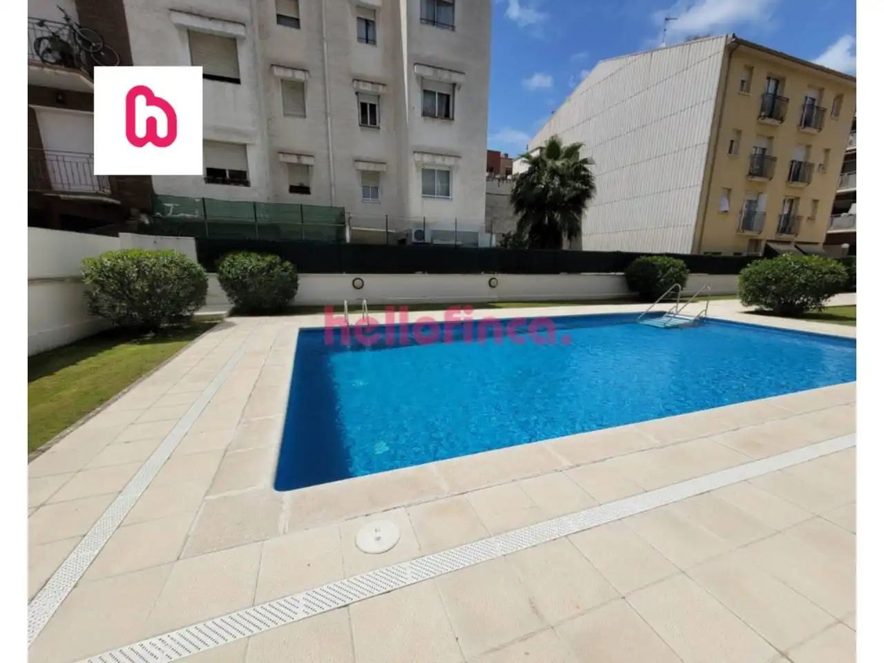 Swimming pool of Flat for sale in Pineda de Mar  with Heating, Parquet flooring and Terrace