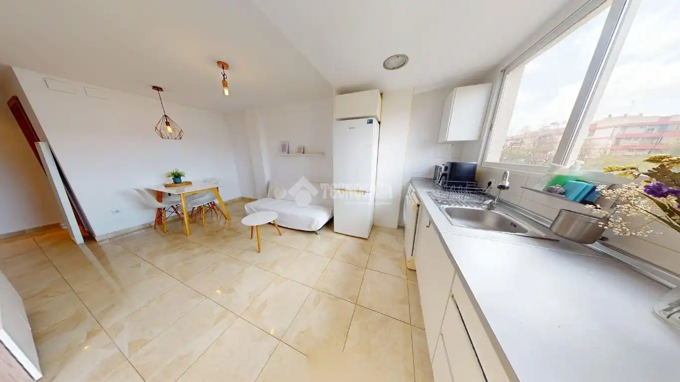 Cocina de Piso en venta en Valencia con Balcón