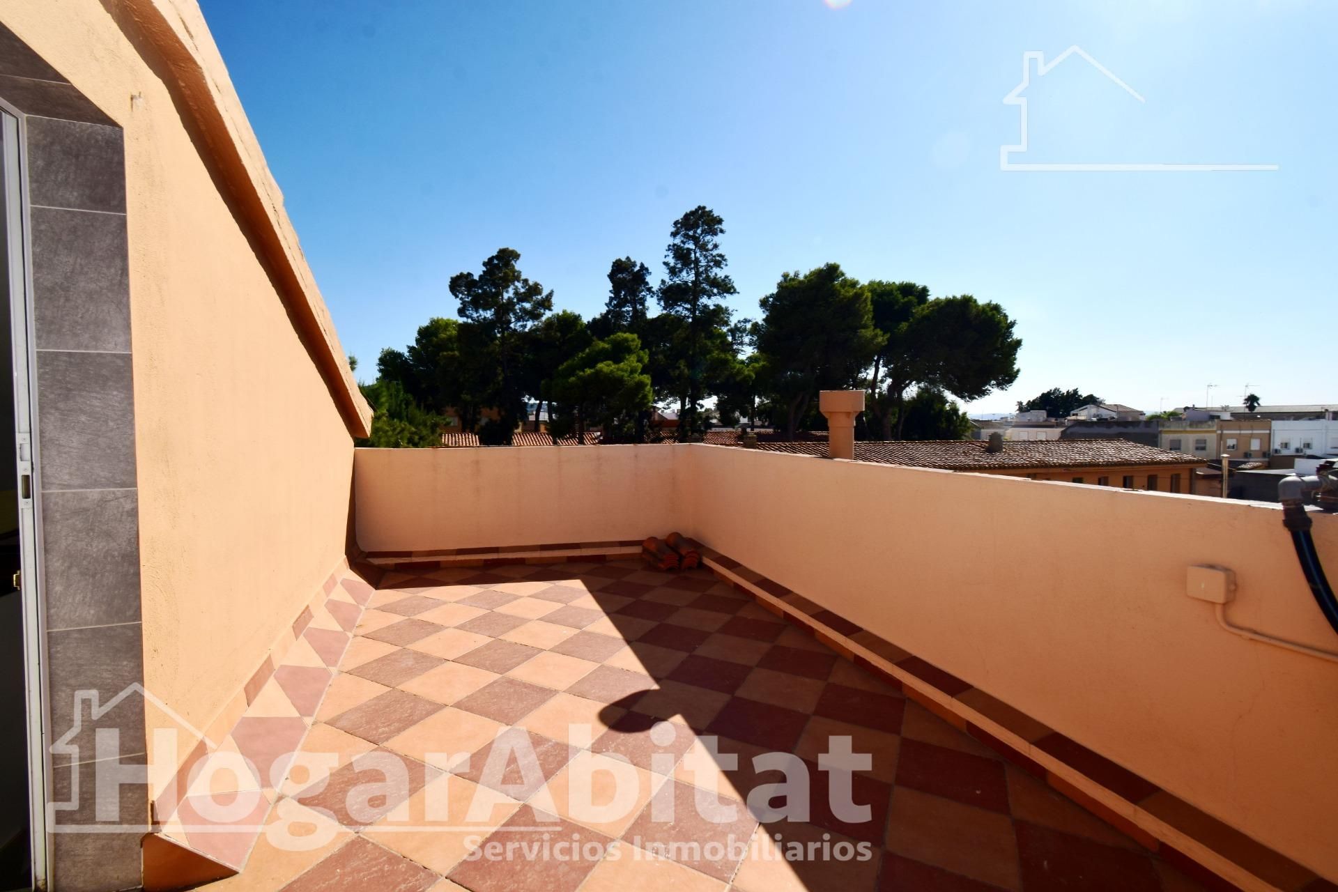 Terrassa de Casa o xalet en venda en Polinyà de Xúquer amb Calefacció, Terrassa i Traster