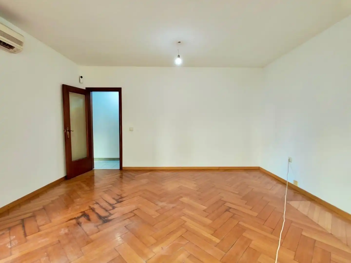 Planta baja en venta en Carrer CATALUNYA, Centre