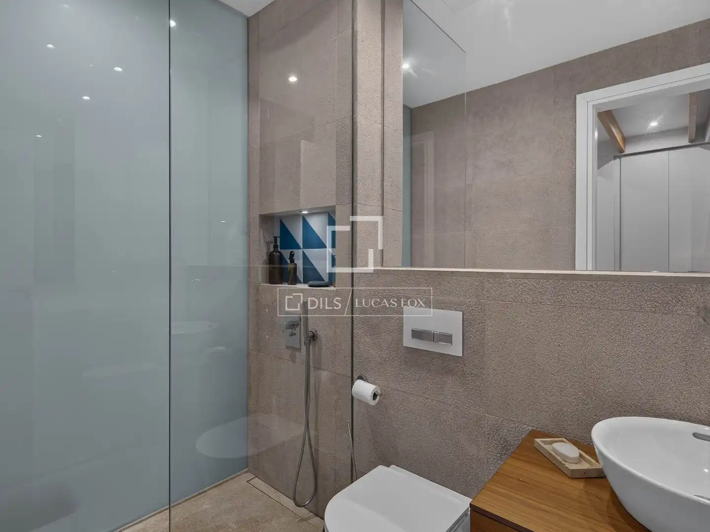 Bathroom of Flat for rent in Centre