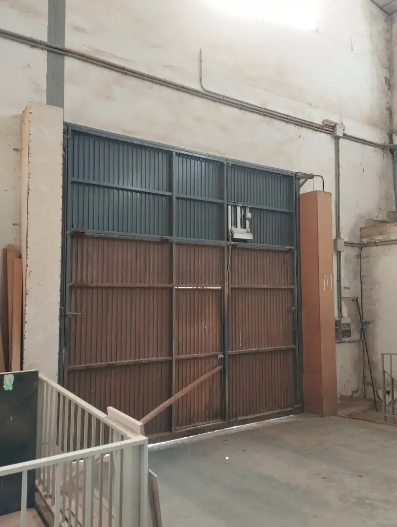 Industrial building with lift for sale in Calle la Codorniz, imagen 11