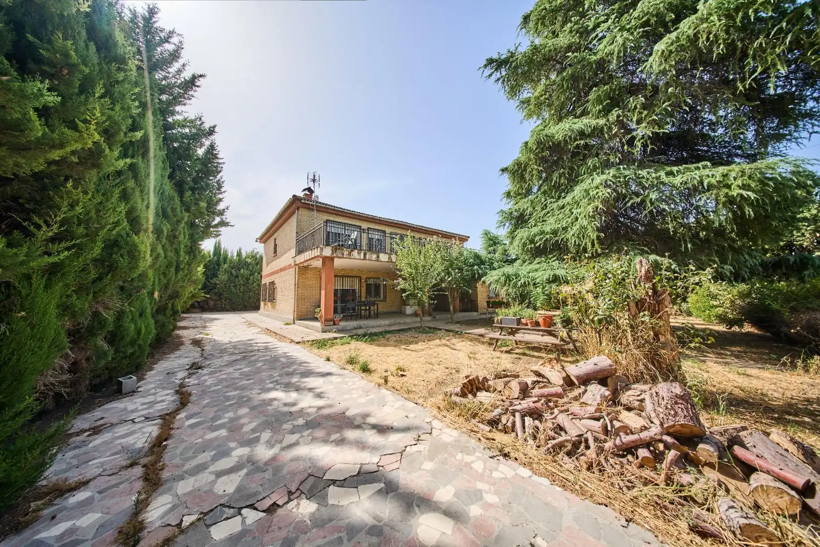 Vista exterior de Casa o chalet en venta en Alhendín con Calefacción