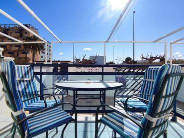 Appartement compact avec piscine à vendre à Calle ROGER DE LAURIA
