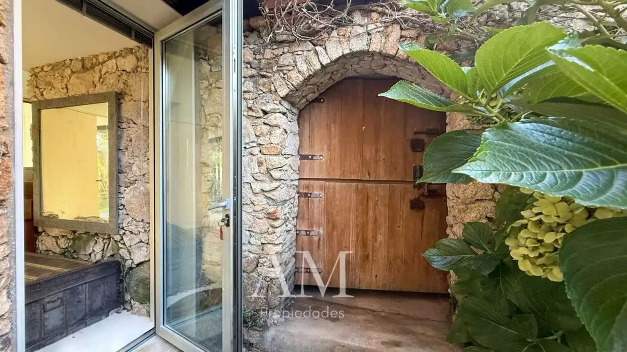 Houses for sale in A Guarda    with Heating, Private garden and Terrace