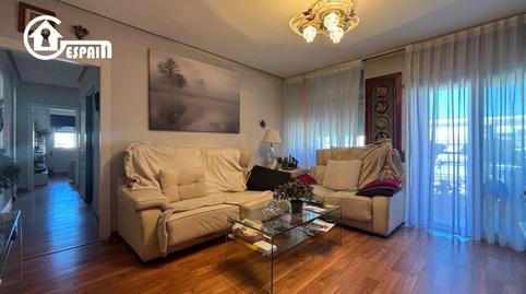 Photo 3 of Flat for sale in  Ocaña, Aluche, Madrid