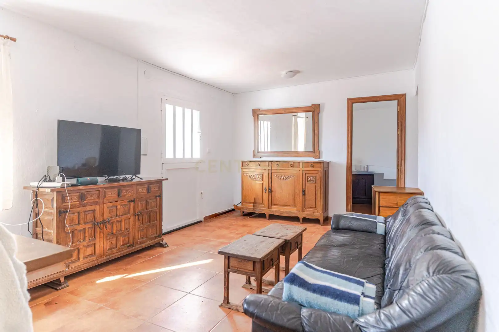 Sala de estar de Casa adosada en venta en Almuñécar con Piscina