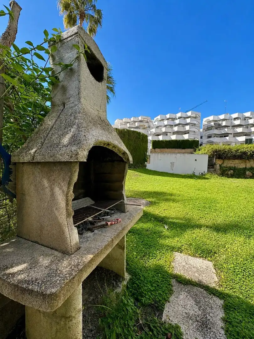 Jardí de Casa adosada en venda en Calvià amb Jardí privat, Terrassa i Piscina comunitària