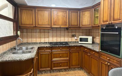 Kitchen of Flat for sale in Mislata  with Balcony