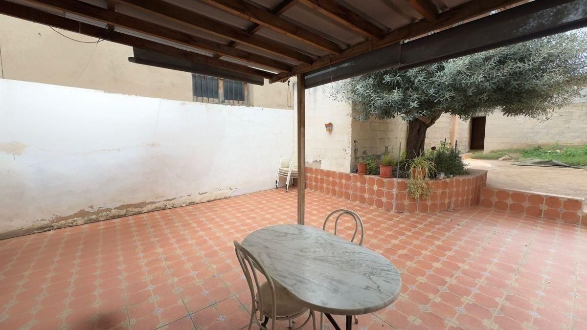 Haus oder Chalet zum verkauf in  LLIRIA