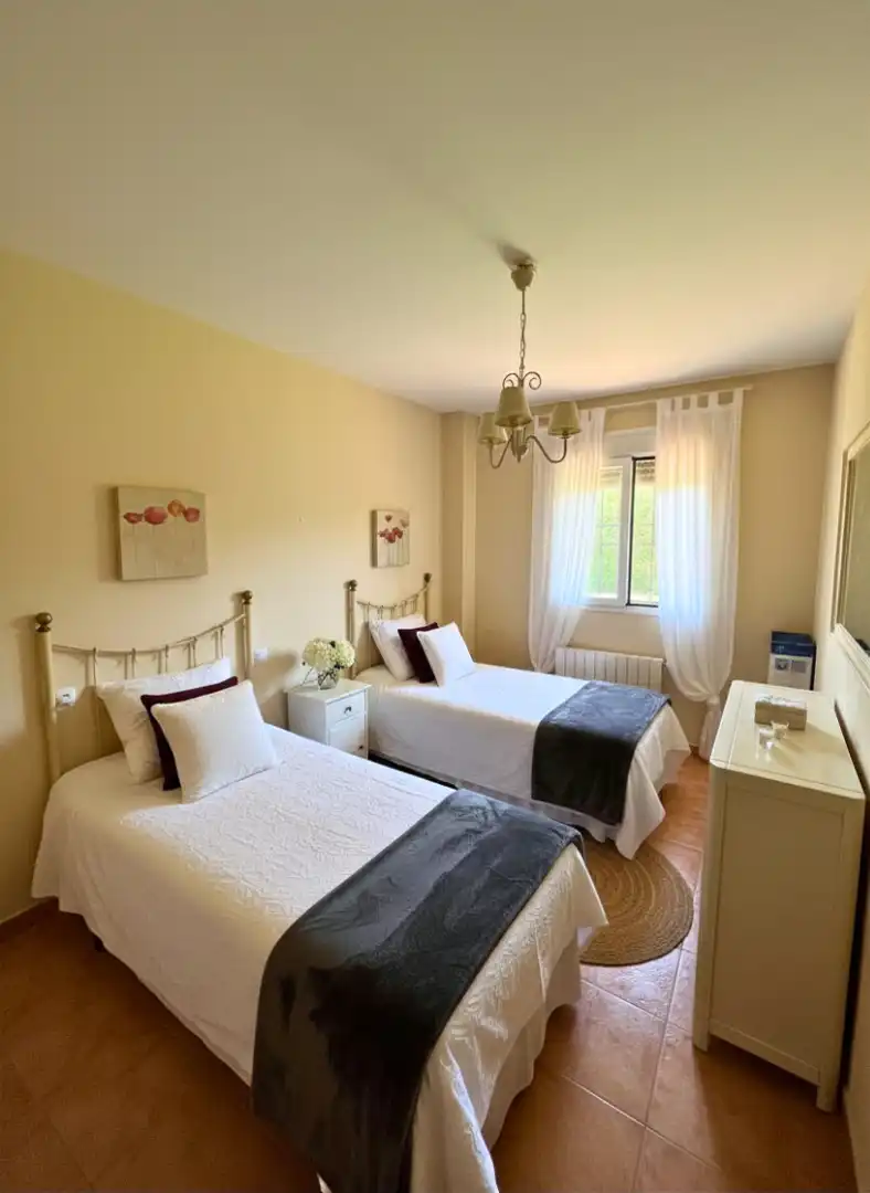 Bedroom of Detached homes for sale in Alcázar de San Juan  with Private garden and Community pool