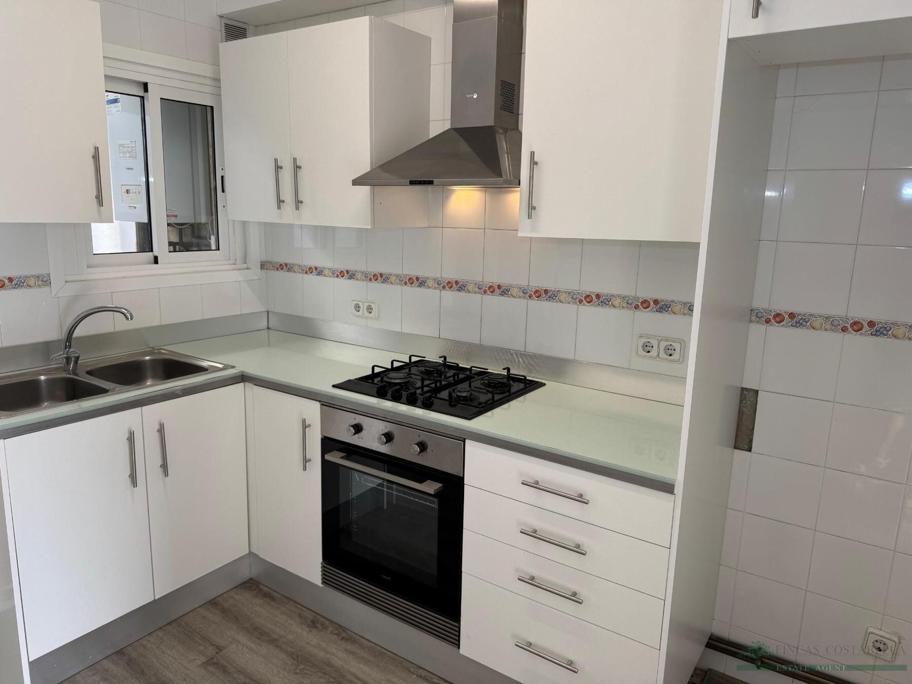Kitchen of Apartment for sale in Sant Feliu de Guíxols  with Air Conditioner, Heating and Parquet flooring