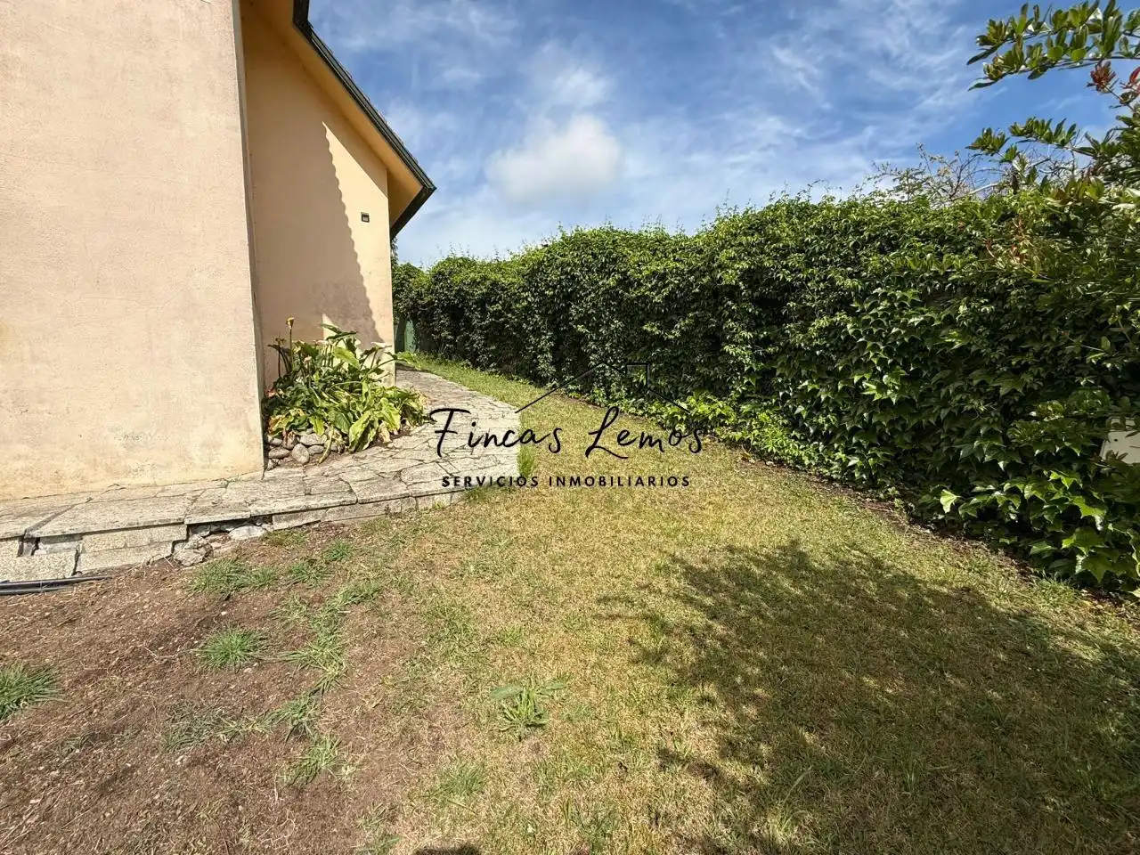 Casa o chalet en venta en Camariñas con Jardín privado, Terraza y Amueblado