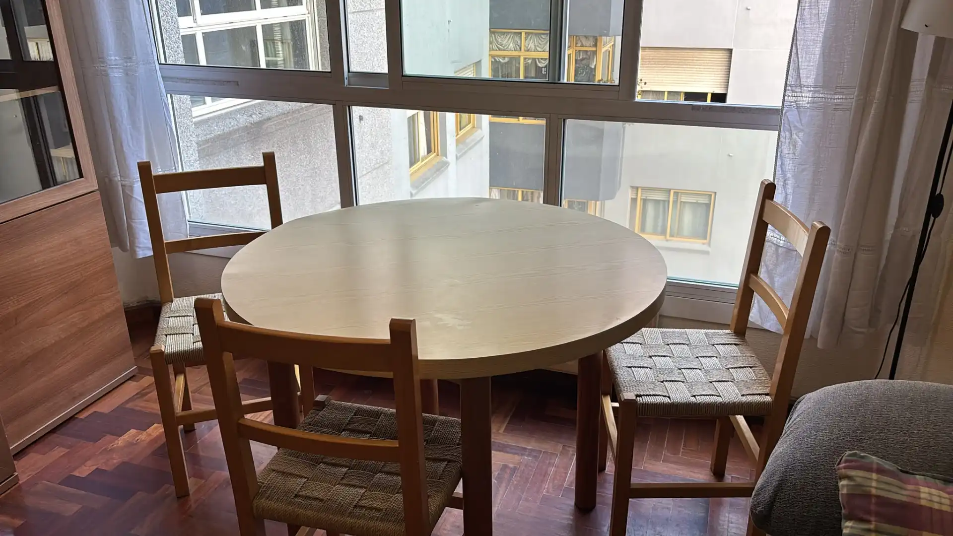 Apartament amb ascensor de lloguer a Rúa Gonzalo Torrente Ballester 4, imagen 8