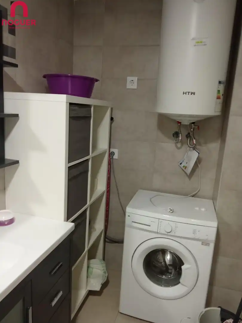 Badezimmer von Wohnung zur Miete in Córdoba mit Heizung und Möbliert