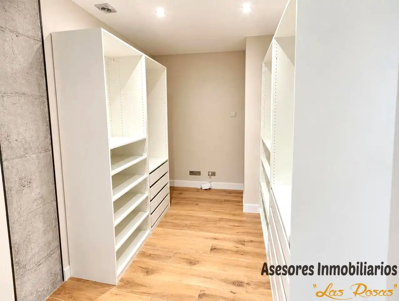 Ground floor with pool for sale in Calle de Emiliano Barral, imagen 8