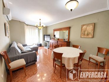 Piso con ascensor en venta en Calle CANONIGO GISBERT