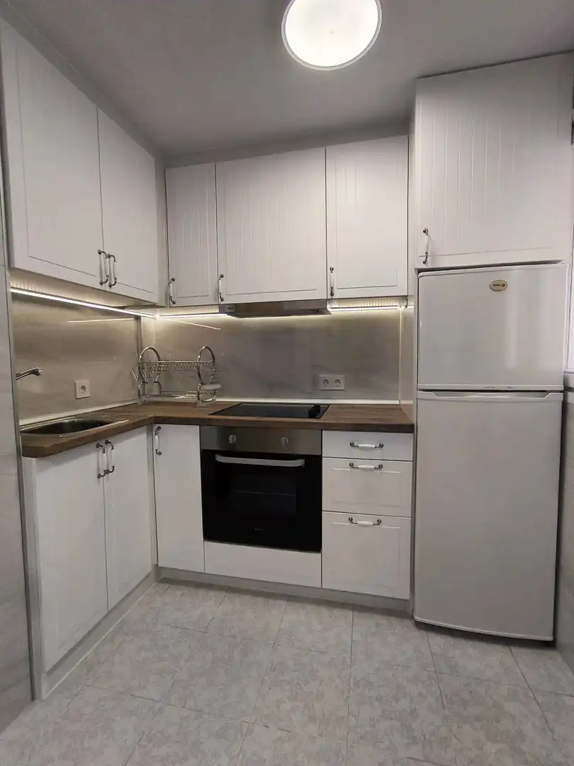 Cocina de Loft en venta en Torrevieja con Aire acondicionado, Jardín privado y Amueblado