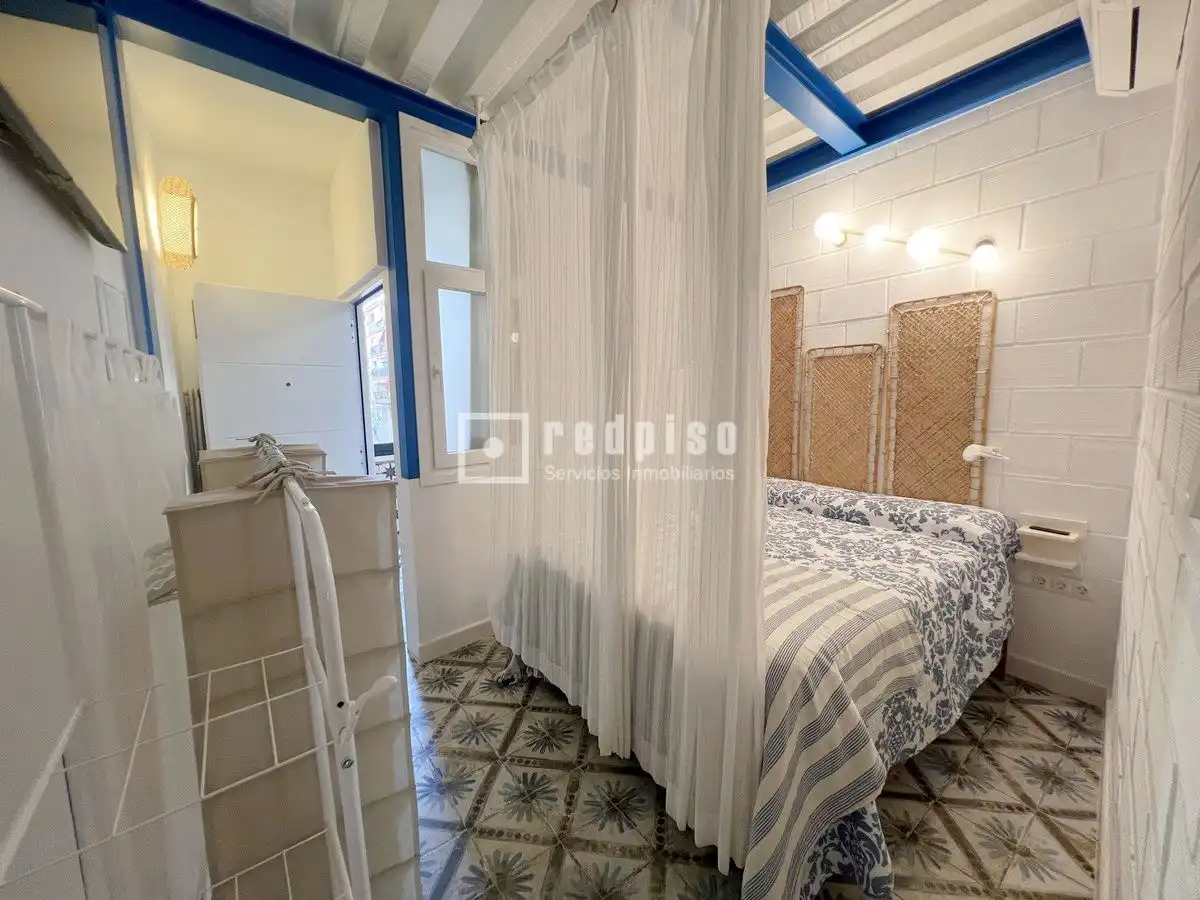 Schlafzimmer von Gebäude zum Verkauf in Rincón de la Victoria