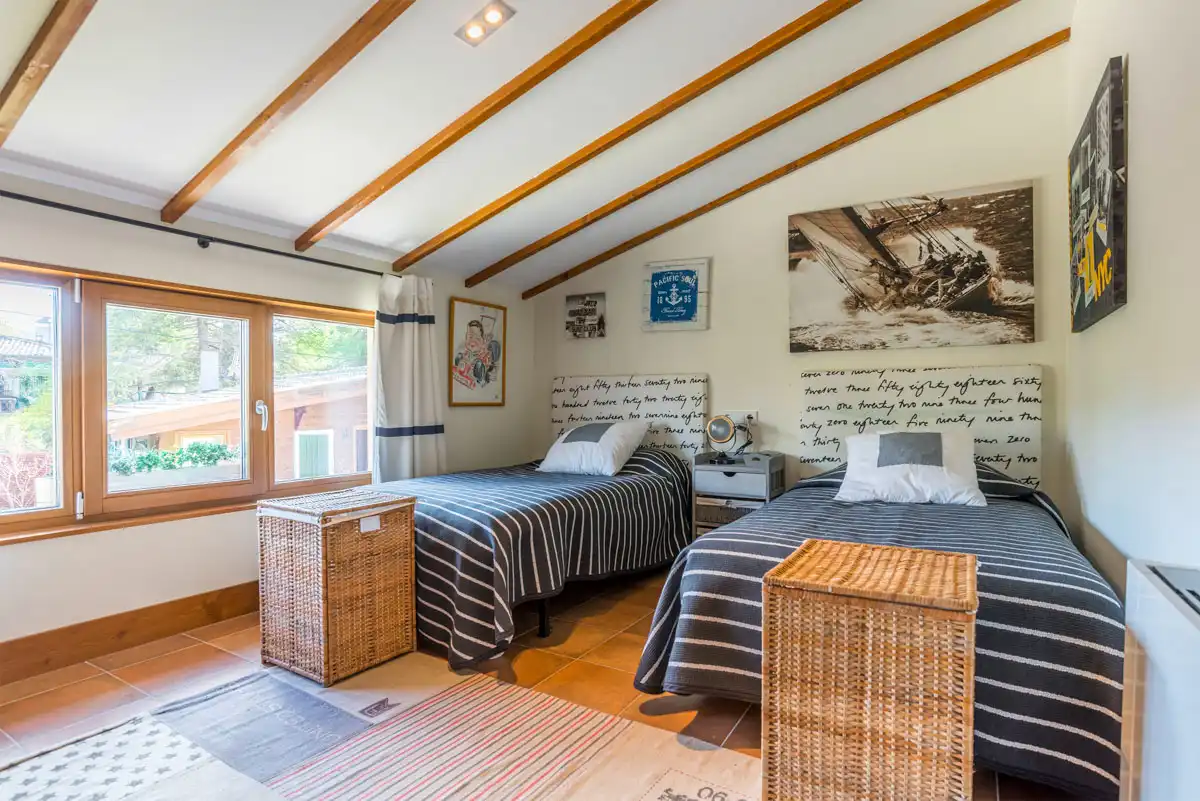 Habitación de Casa o chalet en venta en Sacedón con Aire acondicionado, Calefacción y Jardín privado