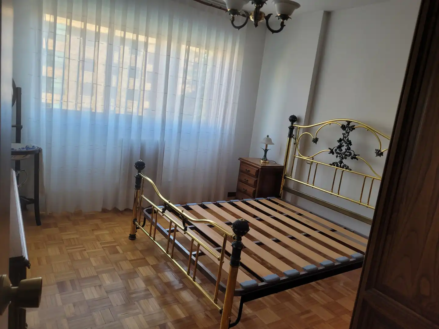 Habitación de Piso en venta en Soria Capital  con Calefacción, Parquet y Amueblado