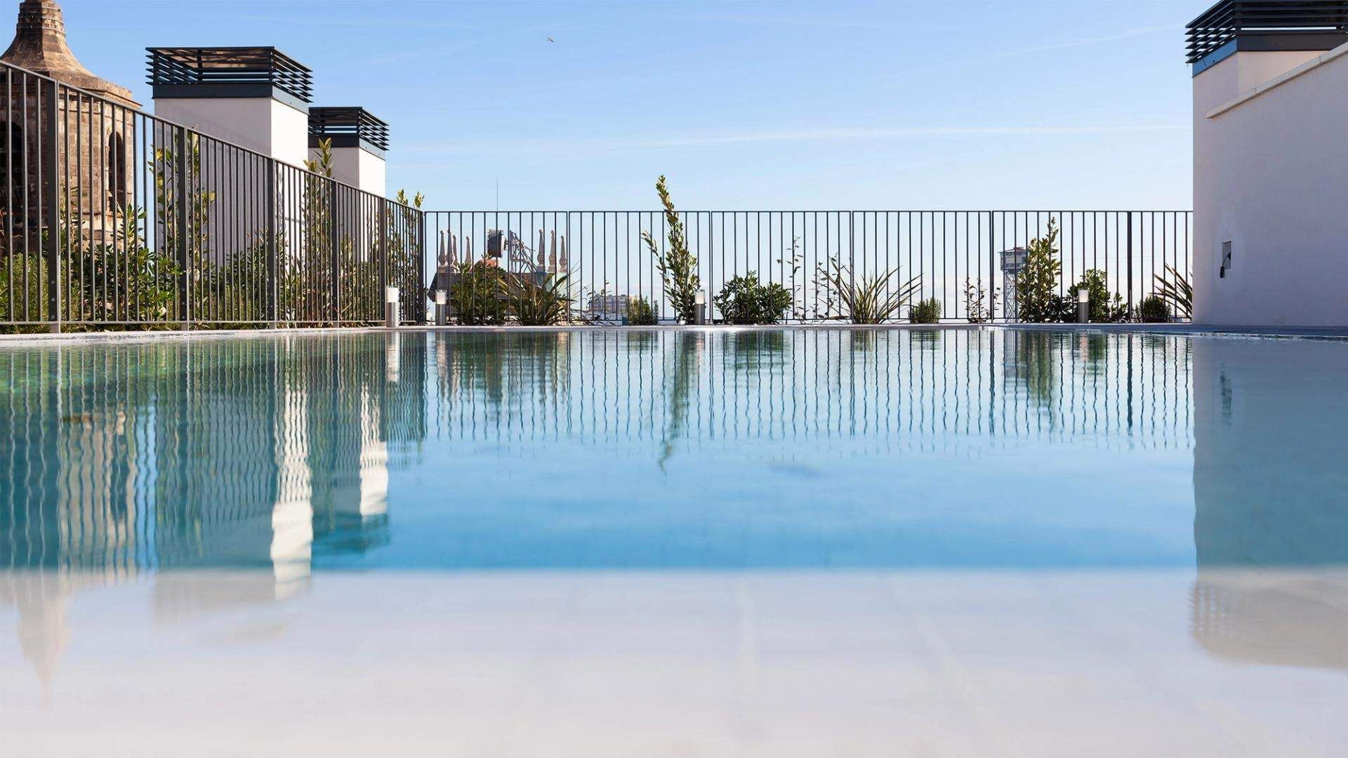 Piscina de Àtic de lloguer en  Barcelona Capital amb Aire condicionat, Calefacció i Terrassa