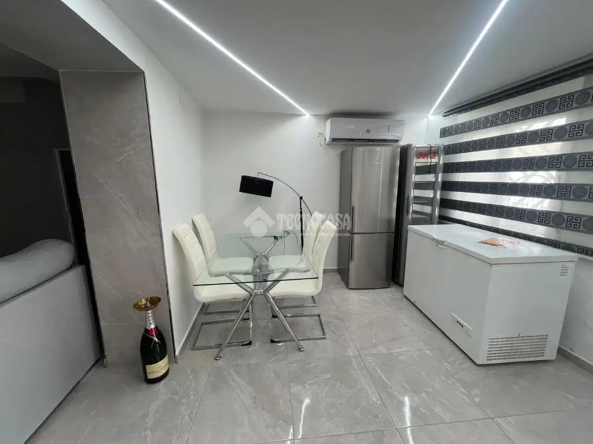 Casa aparellada en venda a Pinos Puente, imagen 5