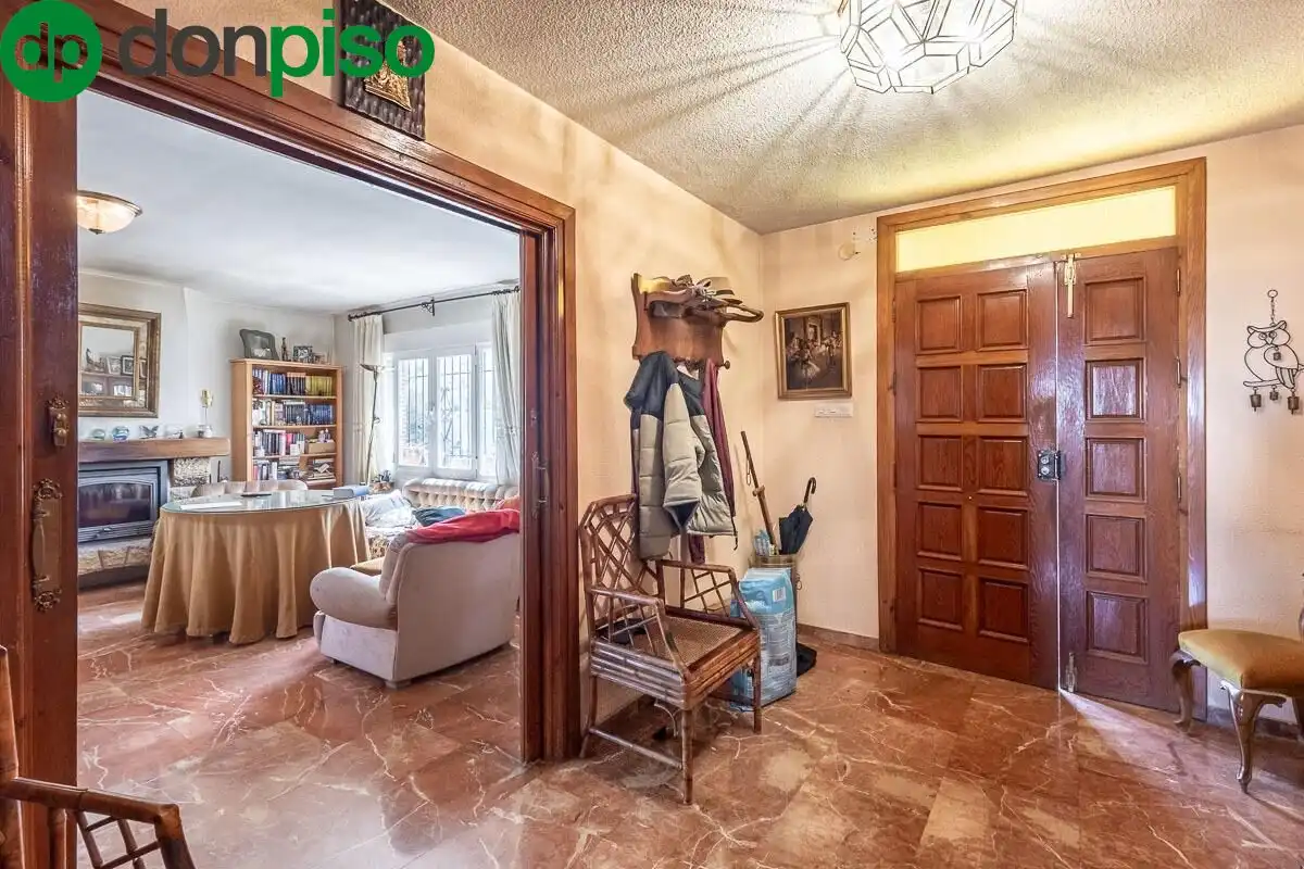 House with pool for sale in Calle GERANEO, imagen 19