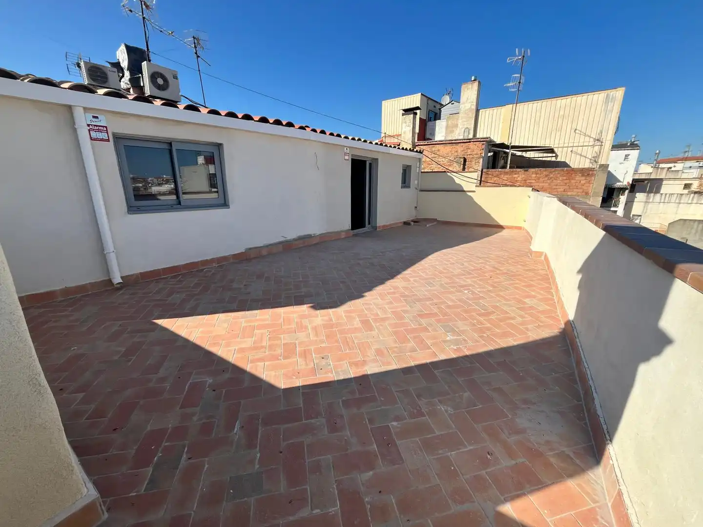 Terraza de Ático en venta en Vilanova i la Geltrú con Terraza