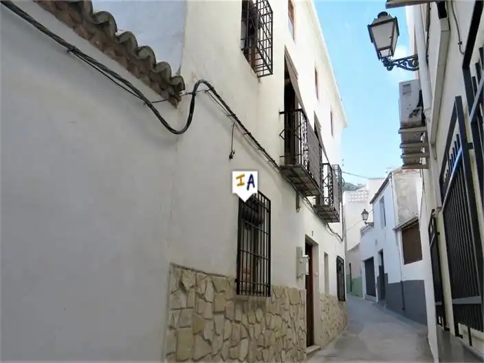 Terraced house for sale in Pegalajar
