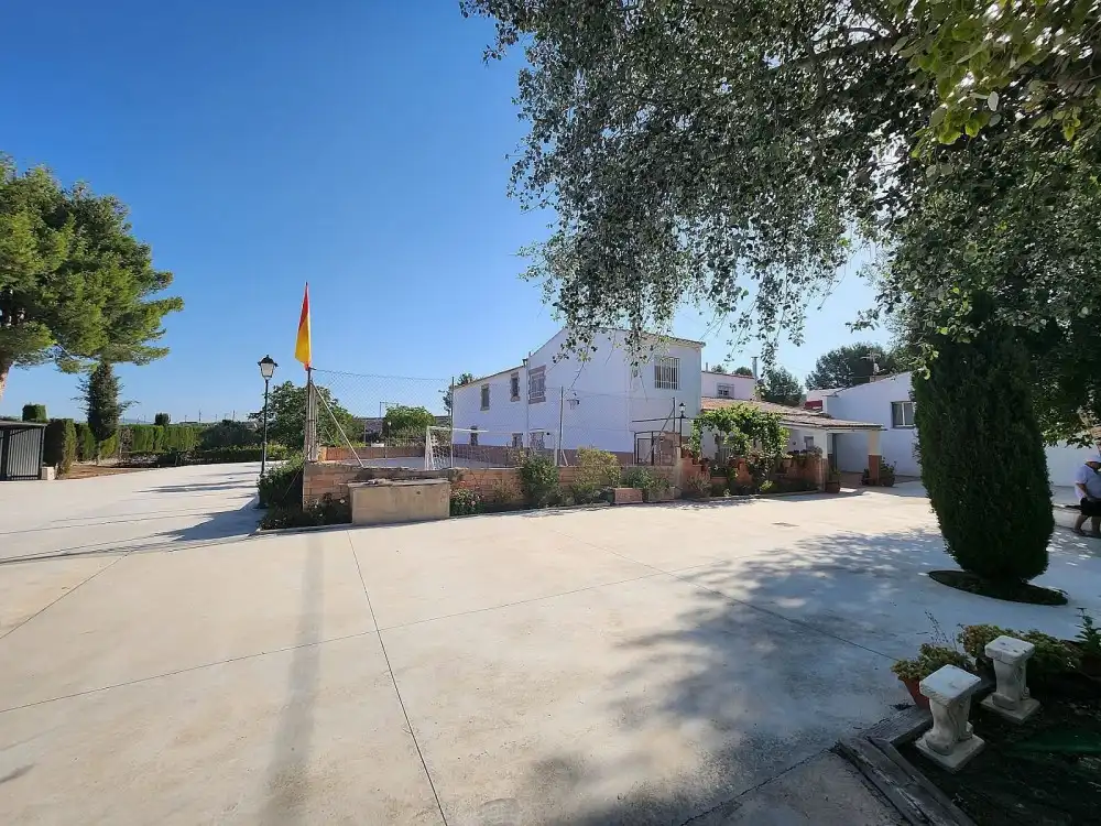 Exterior view of Houses for sale in Villena  with Furnished