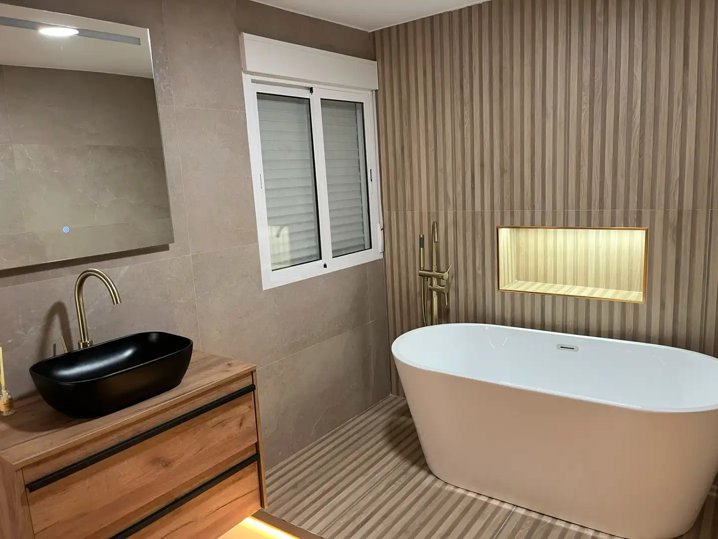 Badezimmer von Einfamilien-Reihenhaus zum Verkauf in Jijona / Xixona