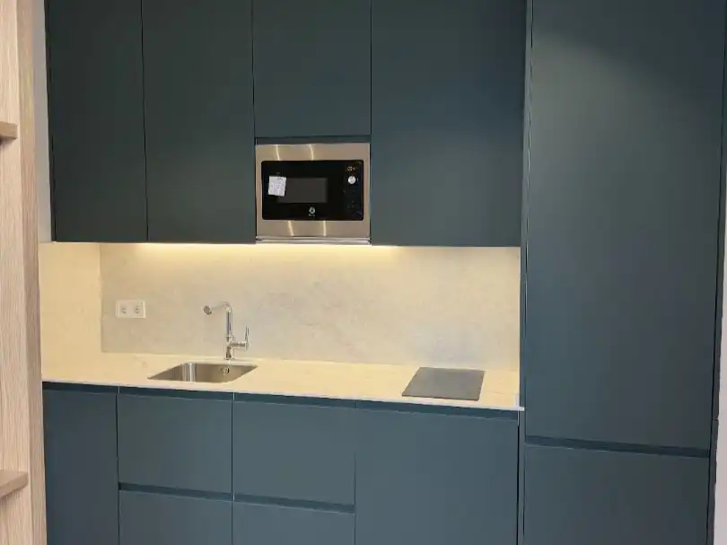 Küche von Wohnung zum Verkauf in  Madrid Capital mit Klimaanlage und Balkon