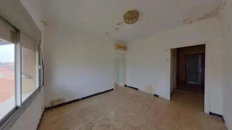 Flat for sale in Espronceda