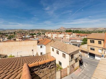 Casa con balcón en venta en Calle Calle de la Cuesta de la Aurora