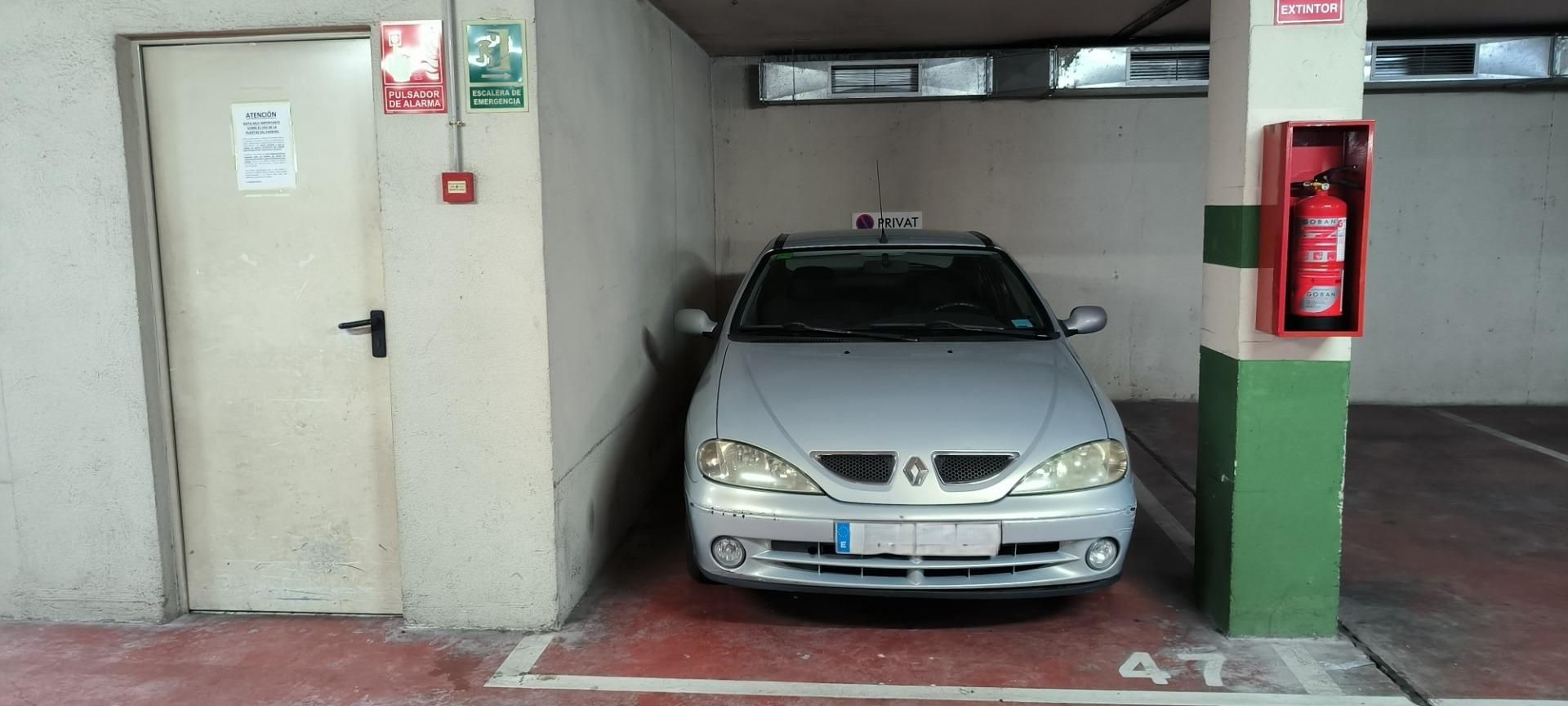 Aparcament de Garatge en venda en El Vendrell