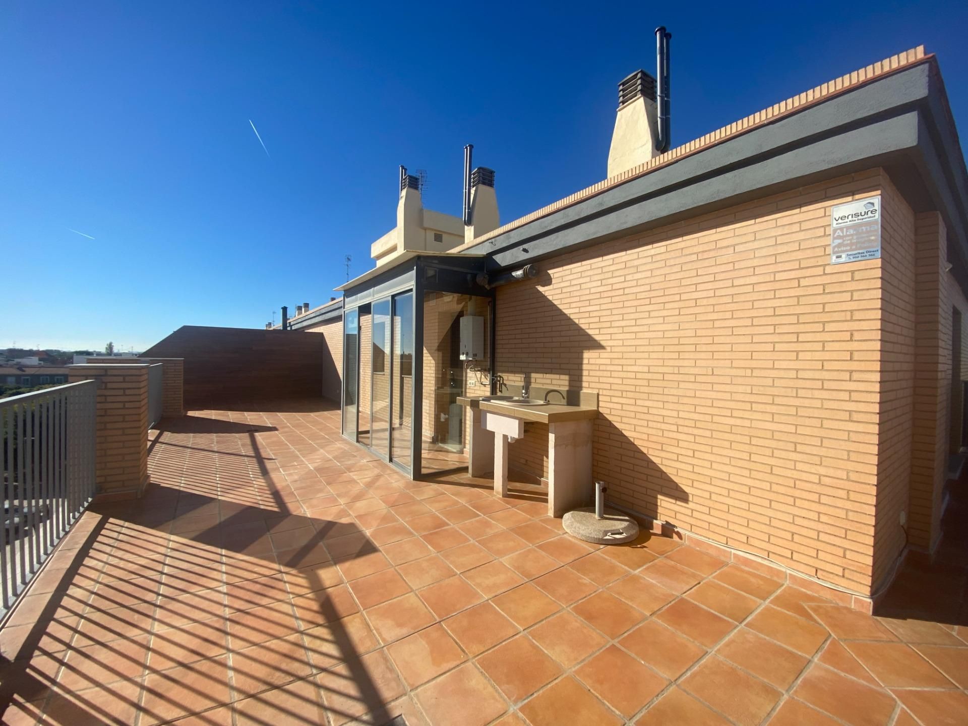 Terrassa de Àtic de lloguer en La Pobla de Farnals amb Aire condicionat, Calefacció i Terrassa