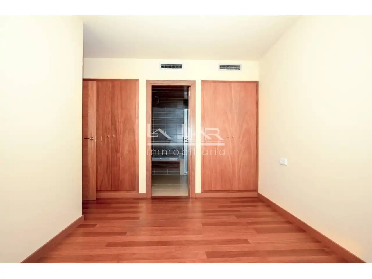 Dúplex en venda en Vic amb Aire condicionat, Calefacció i Parquet