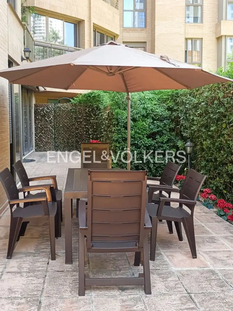 Terraza de Piso en venta en Valencia con Aire acondicionado, Calefacción y Jardín privado