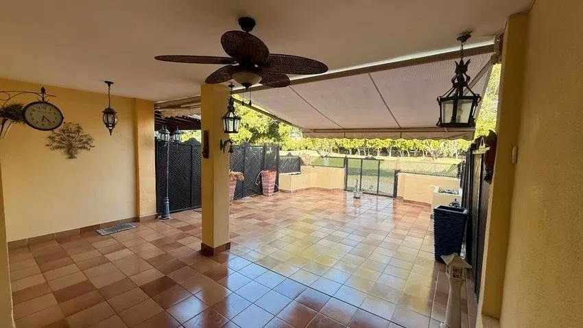 Casa o chalet en venta en Avenida Pintor Fernando Soria, Alicante Golf