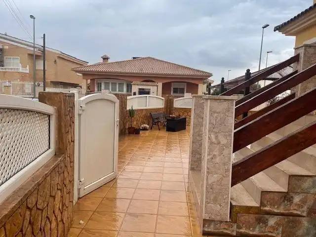Vista exterior de Casa o chalet en venta en Cartagena con Aire acondicionado, Jardín privado y Balcón