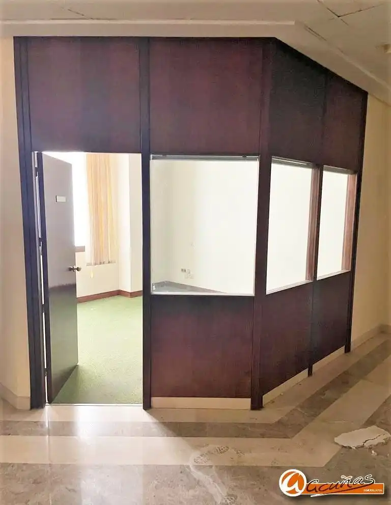 Local comercial en alquiler en Calle Infante Don Fernando, imagen 18