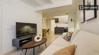 Living room of Flat to rent in  Barcelona Capital  with Air Conditioner, Heating and Furnished